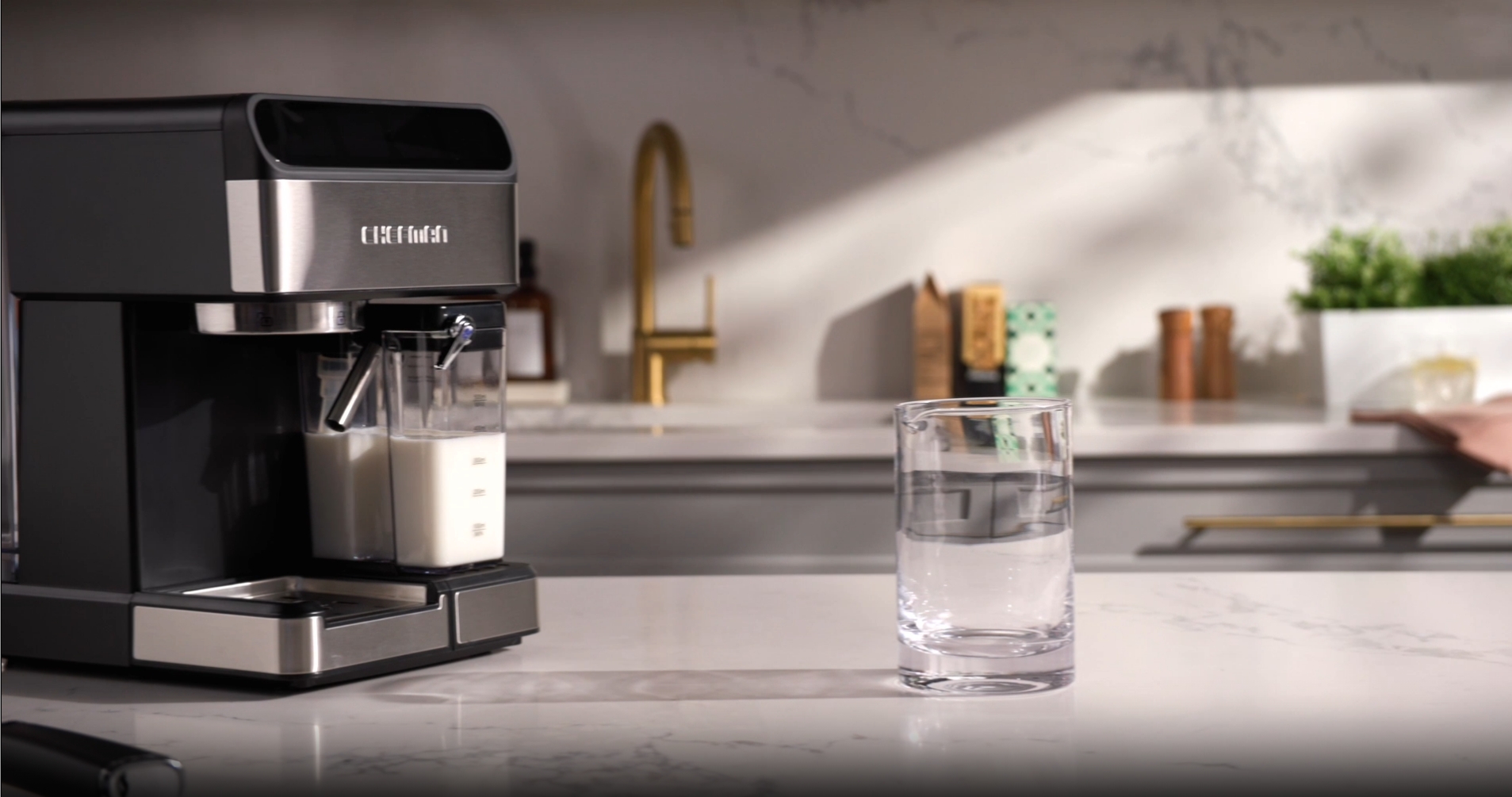 Amazon.com: Chefman CaféMaster Pro Espresso Machine, Brew Single